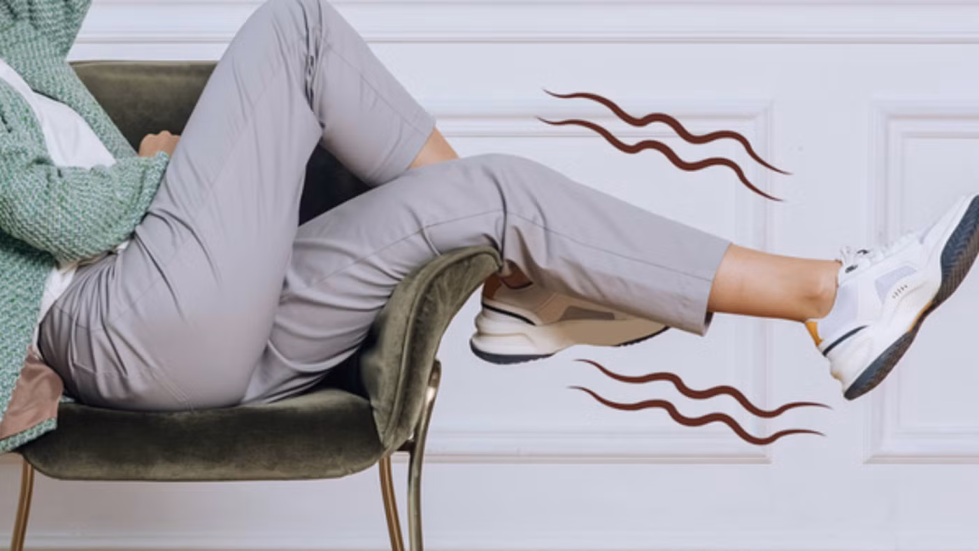 Rung chân không hẳn là xấu, hiểu được lợi ích của nó có thể sẽ thay đổi cách bạn nhìn nhận thói quen này. (Ảnh: ITN).