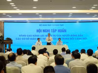 Bộ trưởng Hoàng Minh Sơn phát biểu mở đầu buổi thảo luận tại Hội nghị.