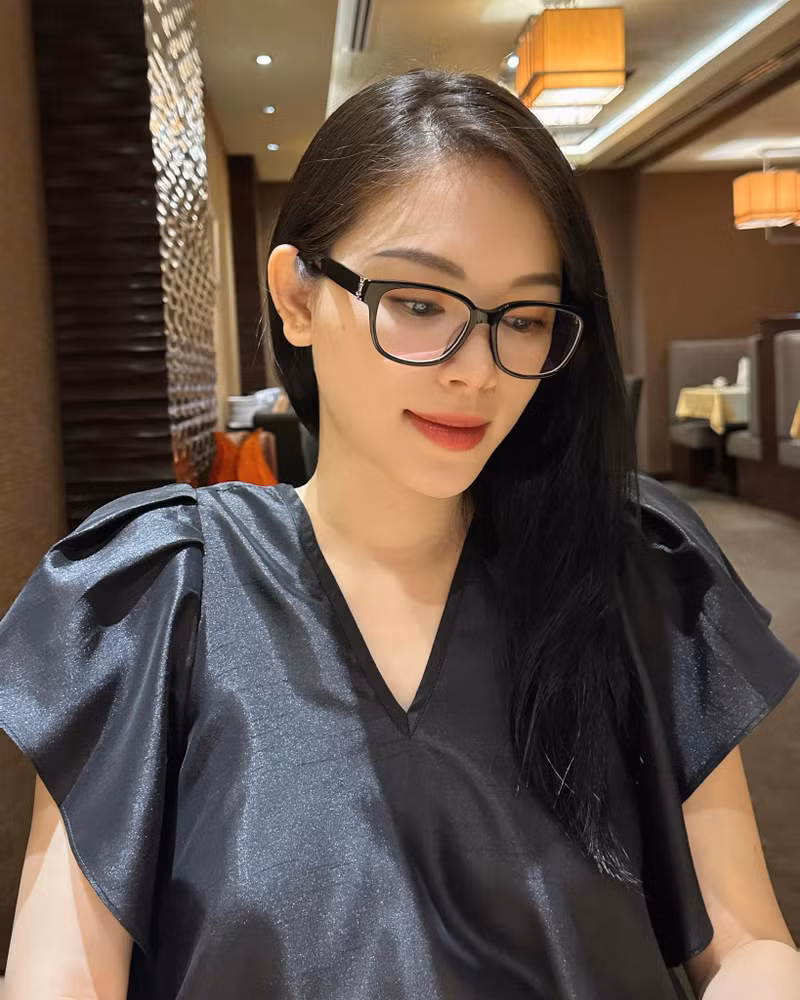 'Nàng dâu hào môn' Linh Rin đã sinh con đầu lòng?