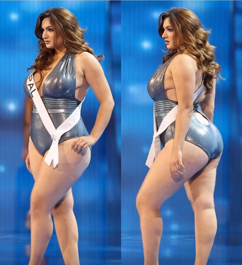 Trong trình diễn, Miss Universe Nepal tự tin diện bikini liền mảnh màu bạc nổi bật. Nàng hậu ngoại cỡ trình diễn bikini 'bùng cháy' tại Miss Universe 2023