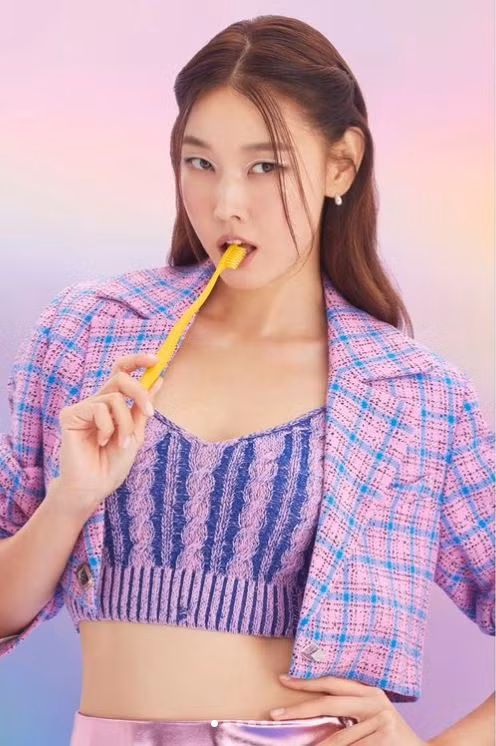 Bất ngờ nhan sắc người đẹp không tuổi, 20 năm vẫn không già đi