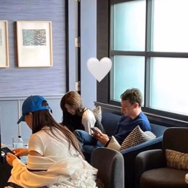 LISA (BLACKPINK) được con trai tỷ phú giàu nhất thế giới chăm sóc ngọt ngào 