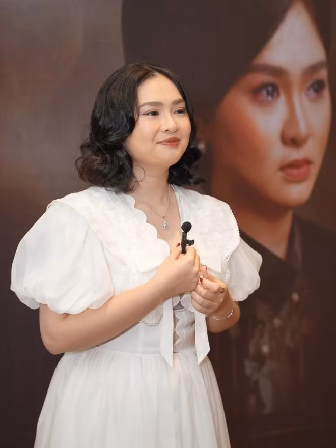 Ngoại hình khó nhận ra của Thiện Nhân sau ồn ào với người tình đồng giới