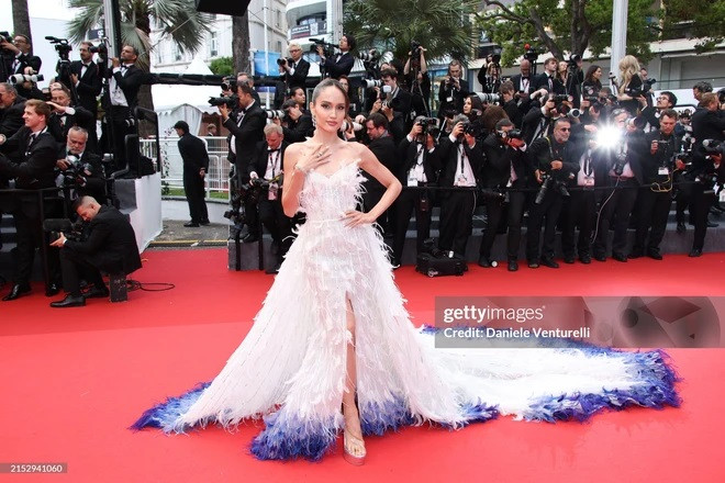 Những sắc vóc vạn người mê tại thảm đỏ Liên hoan phim Cannes