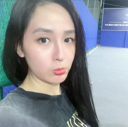 Hoa hậu Mai Phương Thúy tự tin khoe mặt mộc trẻ trung như thiếu nữ 