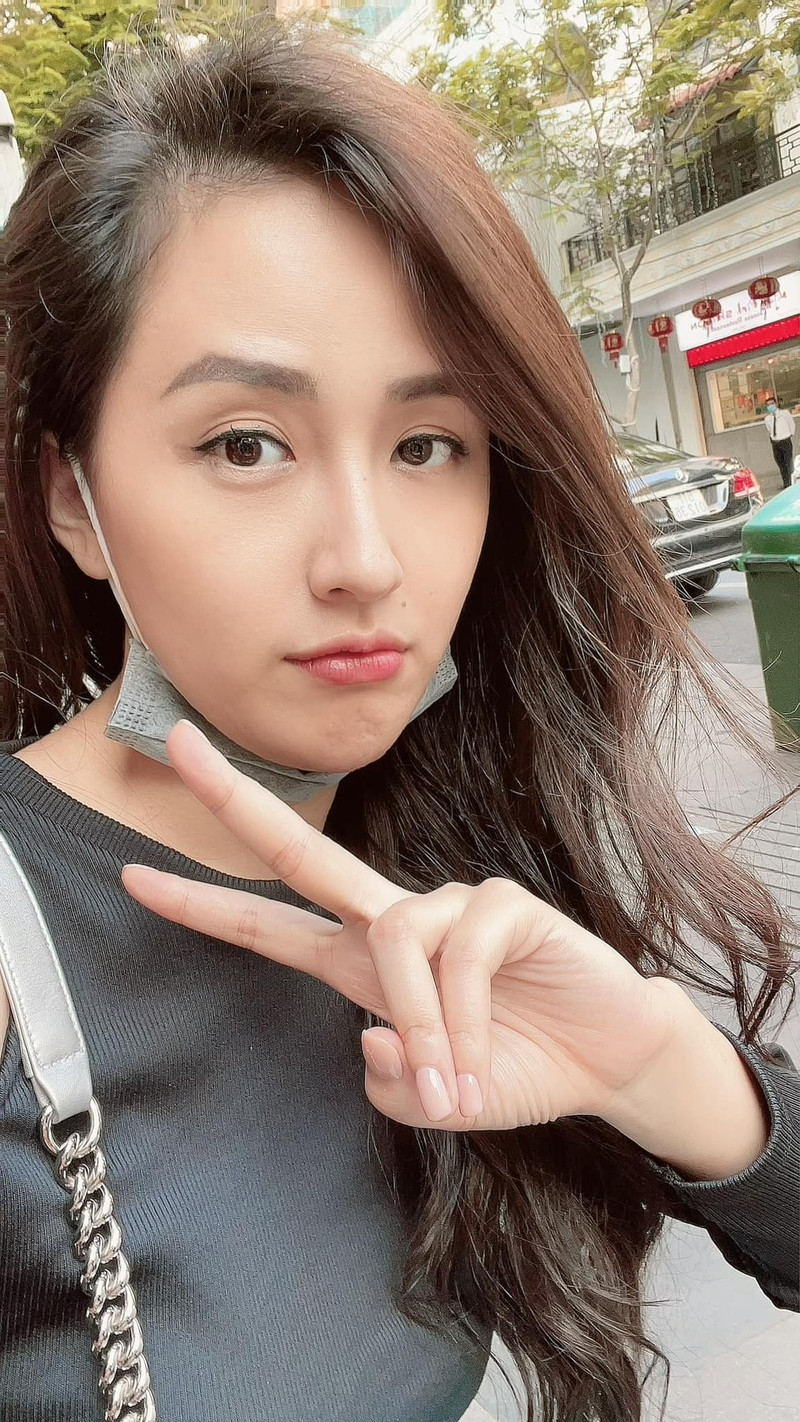 Hoa hậu Mai Phương Thúy tự tin khoe mặt mộc trẻ trung như thiếu nữ 