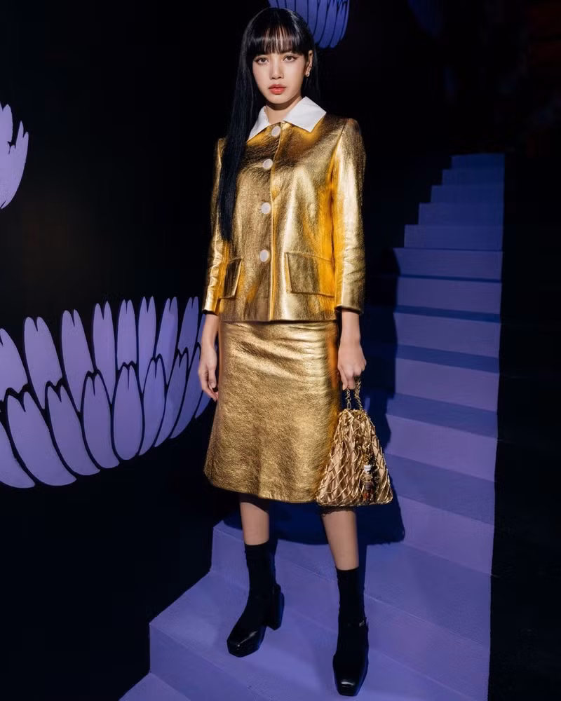 Ít ai ngờ BLACKPINK cũng có loạt trang phục thảm họa 