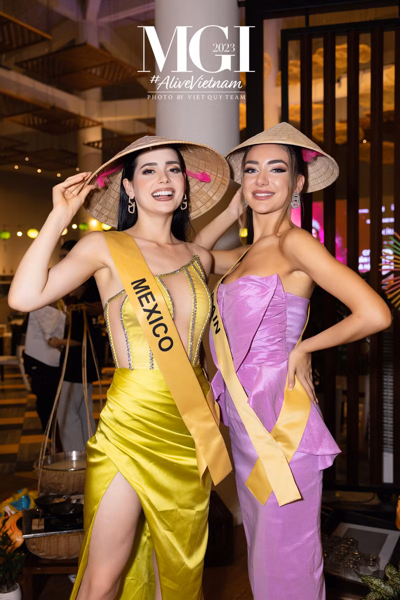 Thí sinh Miss Grand International nơm nớp lo... tăng cân