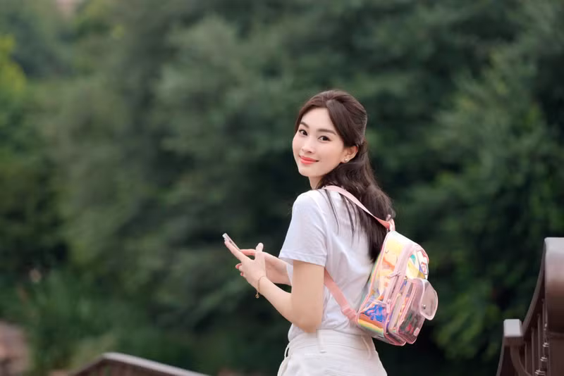 'Thần tiên tỷ tỷ' Đặng Thu Thảo khoe nhan sắc trường tồn theo thời gian