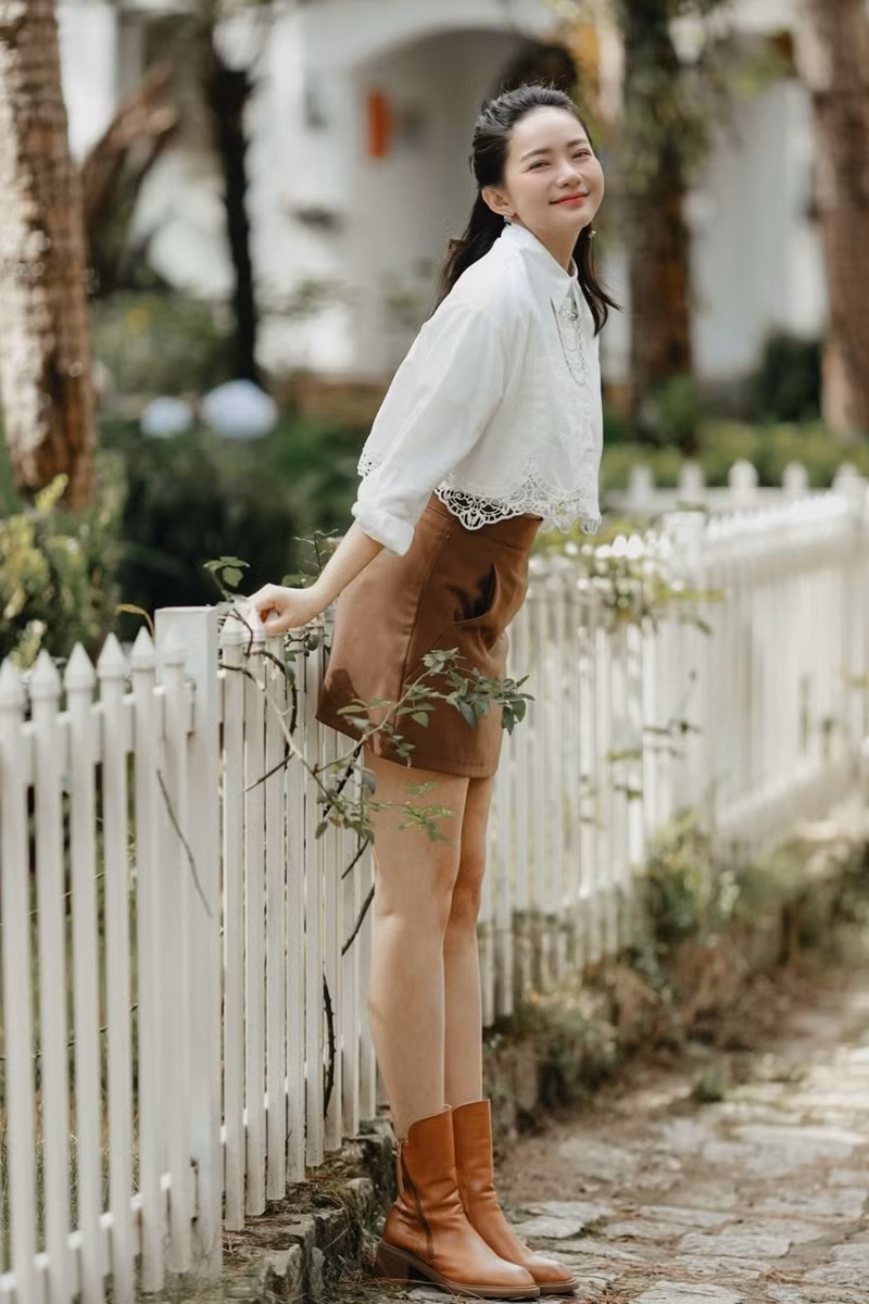 Giảm cân thành công, Phan Như Thảo khoe eo thon bất ngờ 