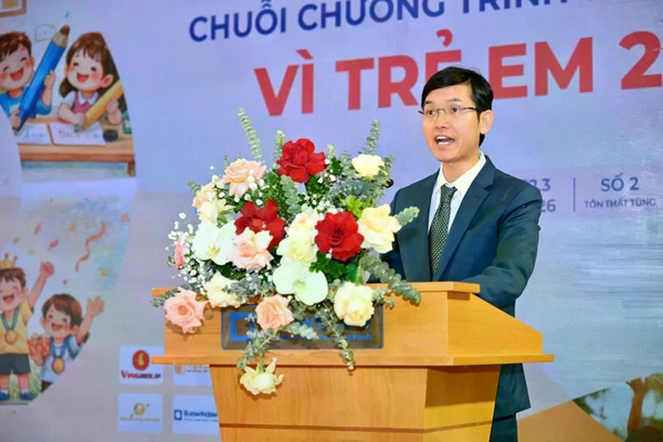 Tổng Biên tập Tạp chí Trẻ em Việt Nam phát biểu phát động cuộc thi trong khuôn khổ Lễ công bố chuỗi chương trình truyền thông Vì trẻ em năm 2026.
