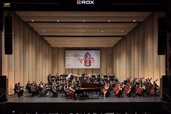 Hòa nhạc Dvořák & Rachmaninov.