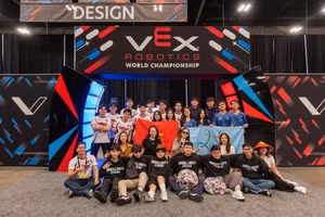 Các đội tuyển Robotics Trường Đinh Thiện Lý tại VEX Robotics World Championship 2026 (Mỹ)