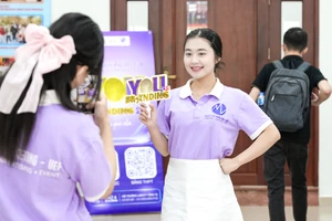 Sinh viên, học sinh THPT có cơ hội thể hiện niềm đam mê về marketing, truyền thông với cuộc thi xây dựng thương hiệu cá nhân YouBranding 2024.