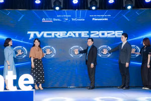 Hiệu trưởng HSU và các đại biểu thực hiện nghi thức khởi động TVCreate 2026.