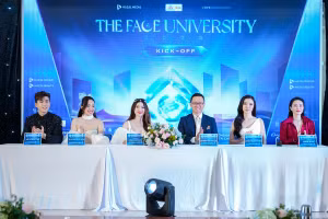 Các thành viên ban giám khảo, huấn luyện viên của The Face University 2025.