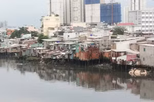 TPHCM dự kiến chi hơn 221.000 tỷ đồng thực hiện di dời toàn bộ nhà ven kênh rạch