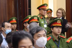 Cựu Bí thư Bến Tre Lê Đức Thọ bị đề nghị 28-29 năm tù.