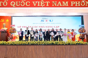 Trường ĐH Công nghệ Sài Gòn (STU) ra mắt Hội đồng trường và tri ân các Nhà sáng lập