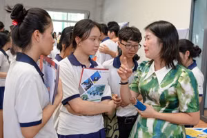 Trường ĐH Tài chính - Marketing mở 2 ngành mới, chi học bổng tới 50,5 tỷ đồng 