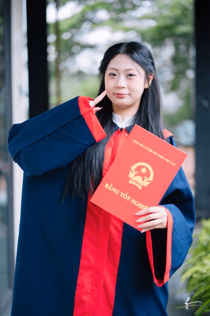 nguyen-minh-ngoc-lop-9n.jpg