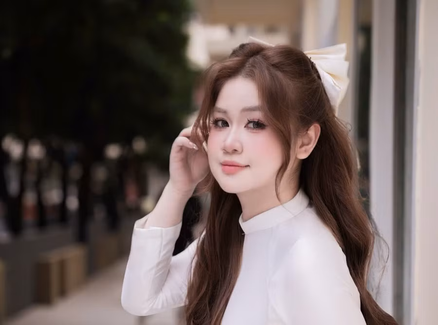 Hoàng Hoa Tuệ Giang có ý thức học tập rất cao và năng nổ trong các hoạt động. Ảnh: NVCC.