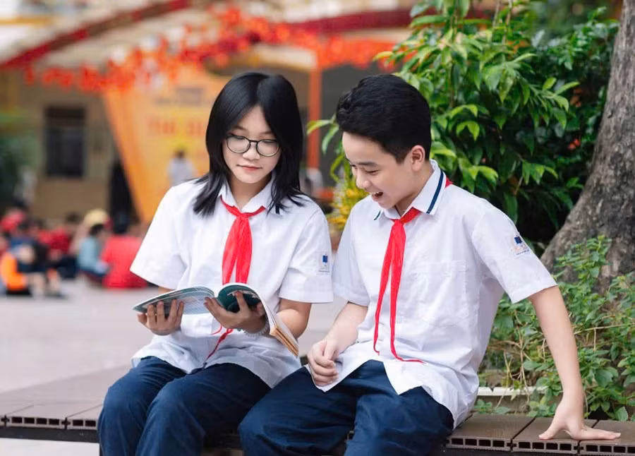 Học sinh Trường THCS Hoàng Liệt, phường Hoàng Liệt, Hà Nội. 