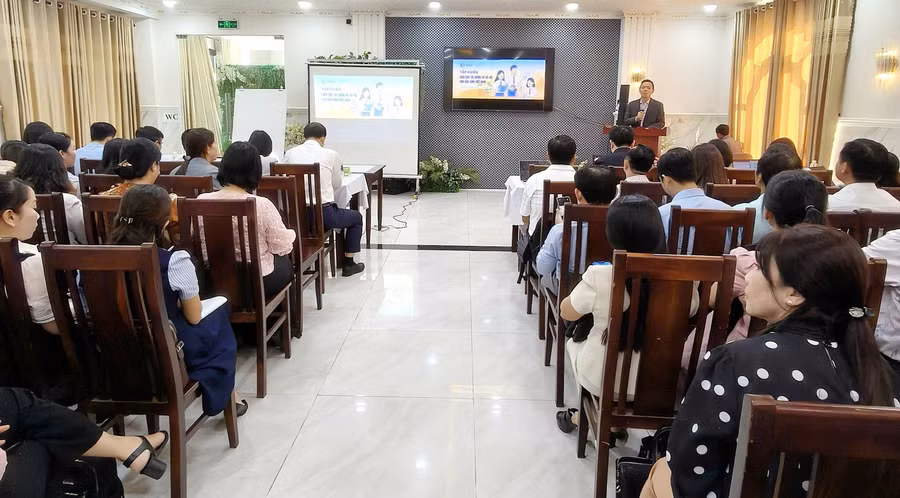 GS.TS Lê Anh Vinh - Viện trưởng Viện Khoa học Giáo dục Việt Nam phát biểu khai mạc.