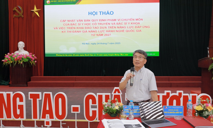 PGS.TS Phạm Quốc Bình – Chủ tịch Hội đồng Học viện Y Dược học cổ truyền Việt Nam. mg-5281.jpg