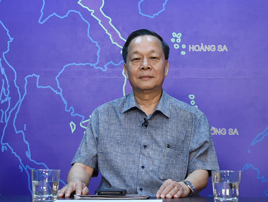 GS.TS Nguyễn Xuân Yêm. tuchudaihocjpg4.jpg