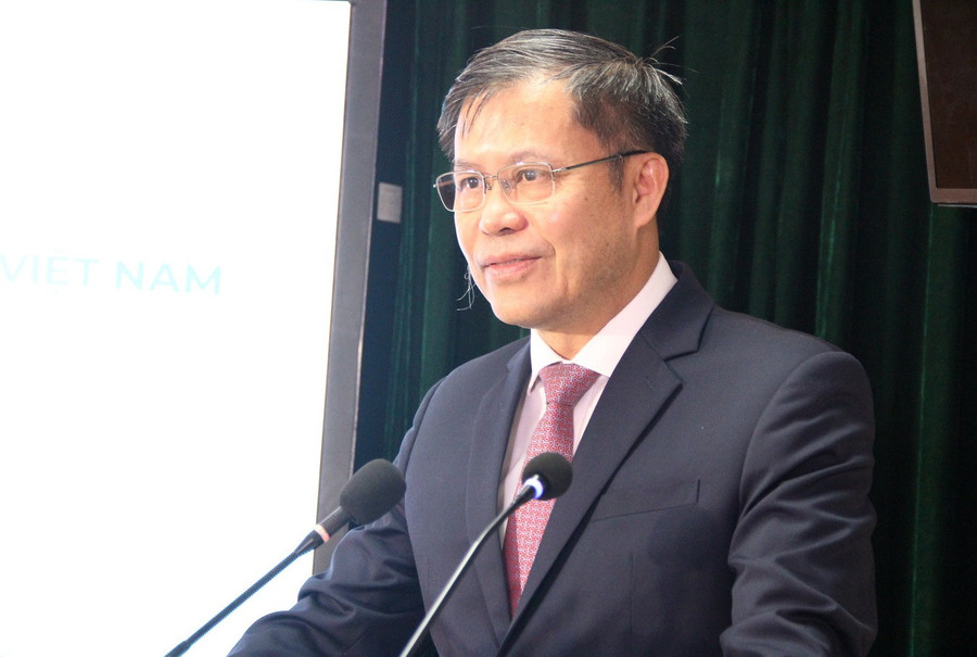 Пан Ле Мі Фонг – заступник директора Департаменту управління якістю (Міністерство освіти та навчання) виступив з промовою на церемонії. img-5579.jpg