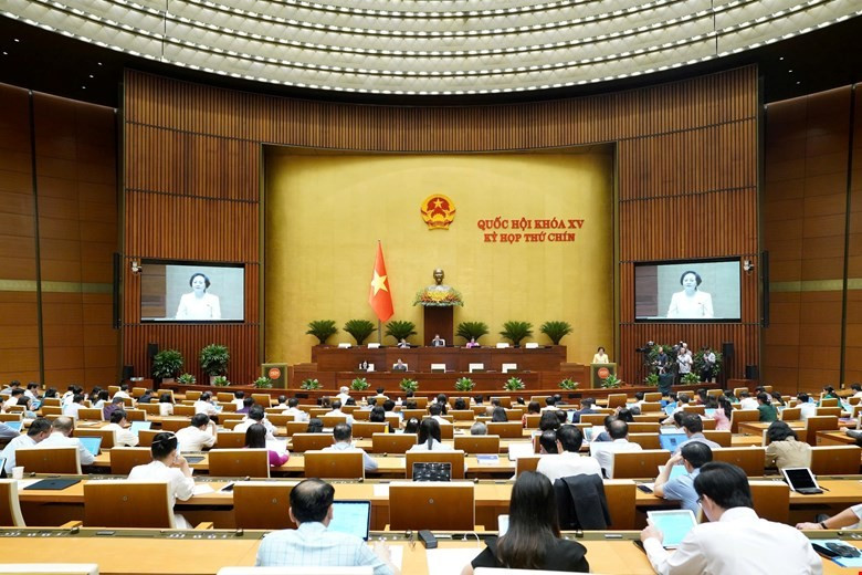 Toàn cảnh phiên họp. phamthithanhtrajpg1.jpg