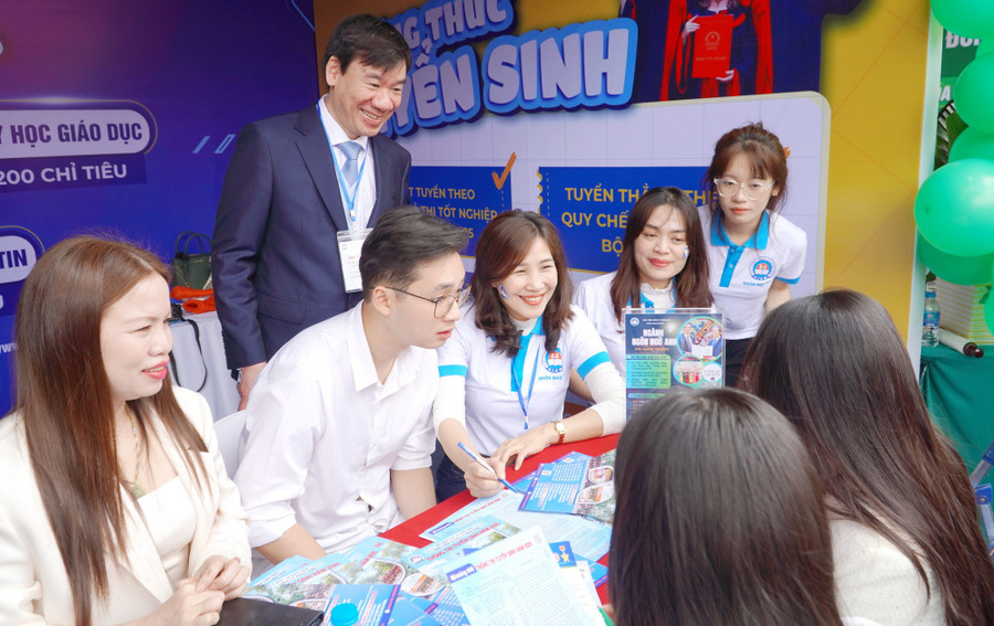 Ngày hội tư vấn tuyển sinh, hướng nghiệp năm 2025.