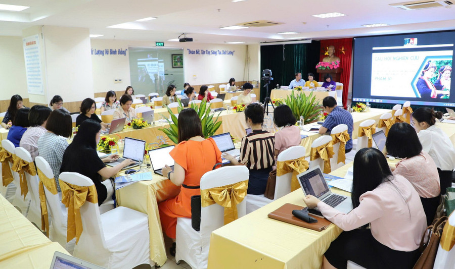 Toàn cảnh hội thảo. binhdanggioijpg2.jpg