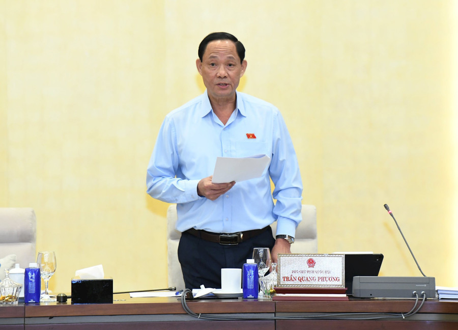 Phó Chủ tịch Quốc hội Trần Quang Phương phát biểu. Ảnh: Lâm Hiển. xahoihoajpg2.jpg