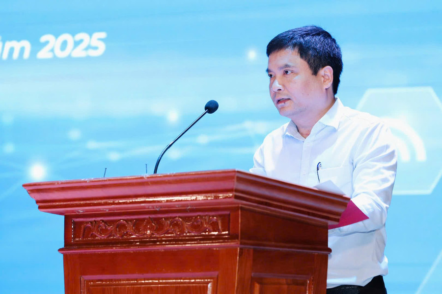 PGS.TS Đặng Hoài Bắc - Giám đốc Học viện Công nghệ Bưu chính Viễn thông phát biểu tại hội nghị. hoptac3nha.jpg