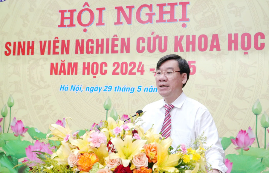 nghiencuukhoahoc.jpg