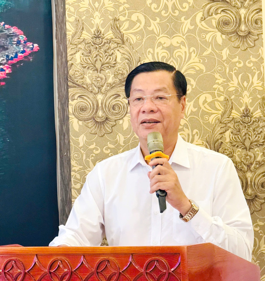 Ông Huỳnh Văn Hóa, Phó Giám đốc Sở GD&ĐT tỉnh An Giang. kinangchuyendoiso.png