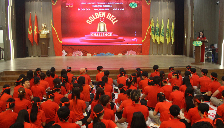 Toàn cảnh Cuộc thi Rung chuông vàng. img-9743.jpg
