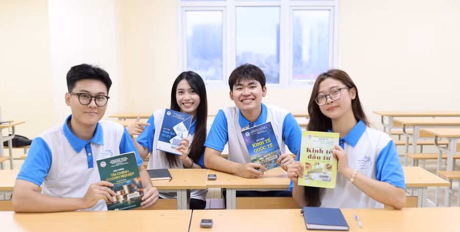 Sinh viên Học viện Phụ nữ Việt Nam