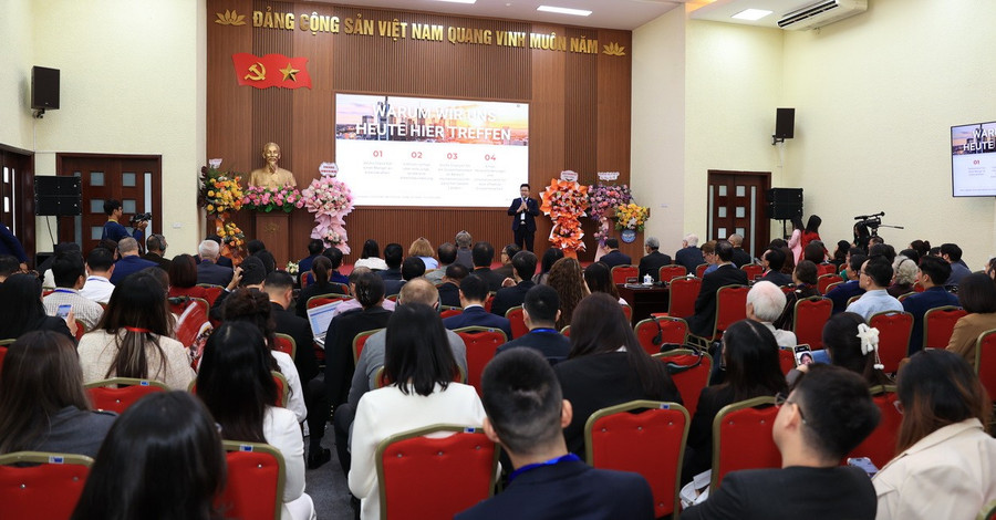 Toàn cảnh hội thảo.