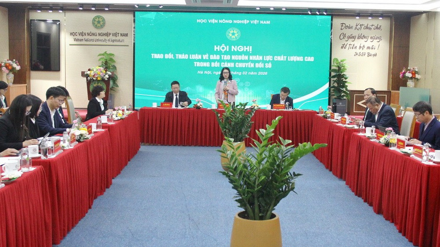 Toàn cảnh Hội nghị.