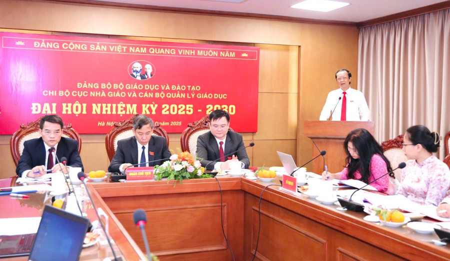 Thứ trưởng Phạm Ngọc Thưởng phát biểu chỉ đạo Đại hội. thutruongphamngocthuongjpg5.jpg