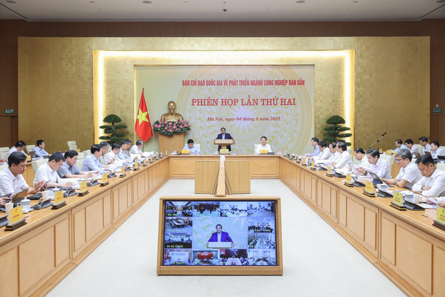 Toàn cảnh phiên họp. bandanjpg1.jpg