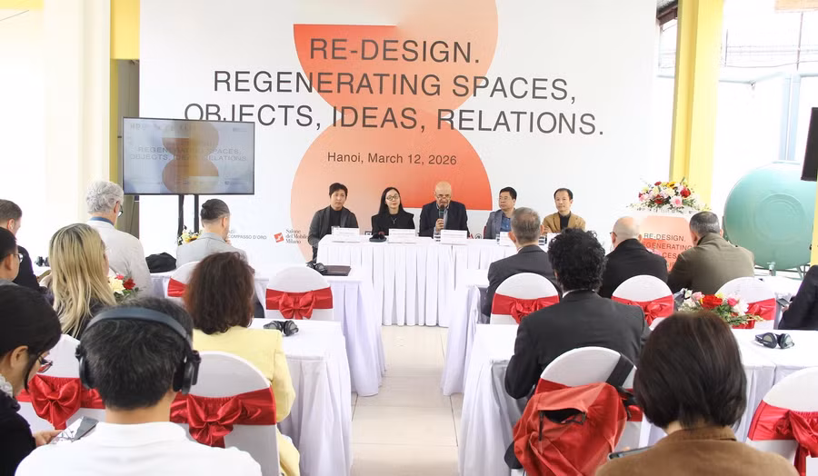 Chương trình được tổ chức dưới hình thức tọa đàm, kết hợp giữa phỏng vấn và thảo luận mở.