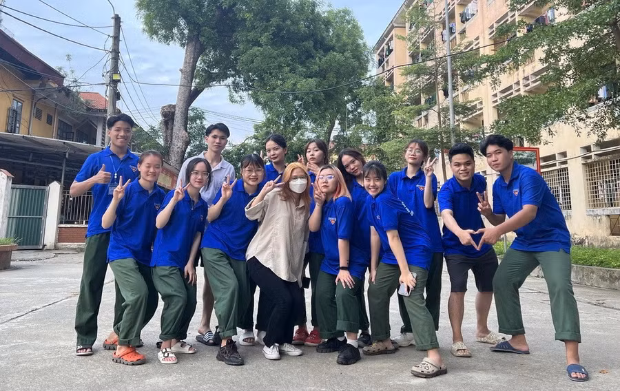 Nguyễn Thị Nga tích cực tham gia các hoạt động thanh niên tình nguyện