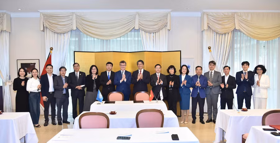 Các đại biểu tham dự Lễ ký kết.