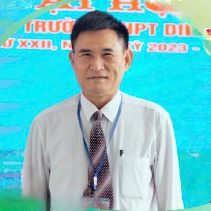 Thầy Trần Văn Quân. thayquan.jpg