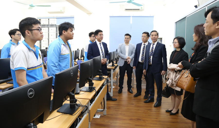 Một phòng học của Trường ĐH Giao thông vận tải.