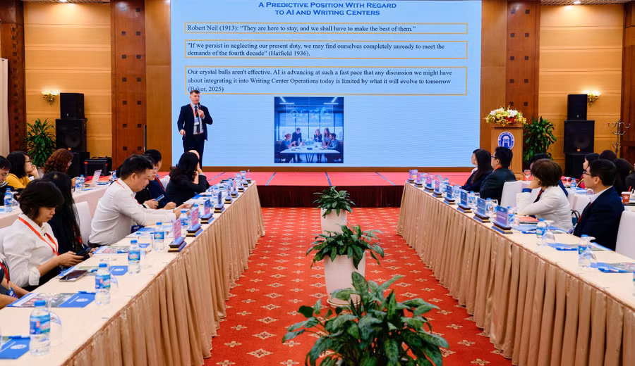 Toàn cảnh hội thảo.